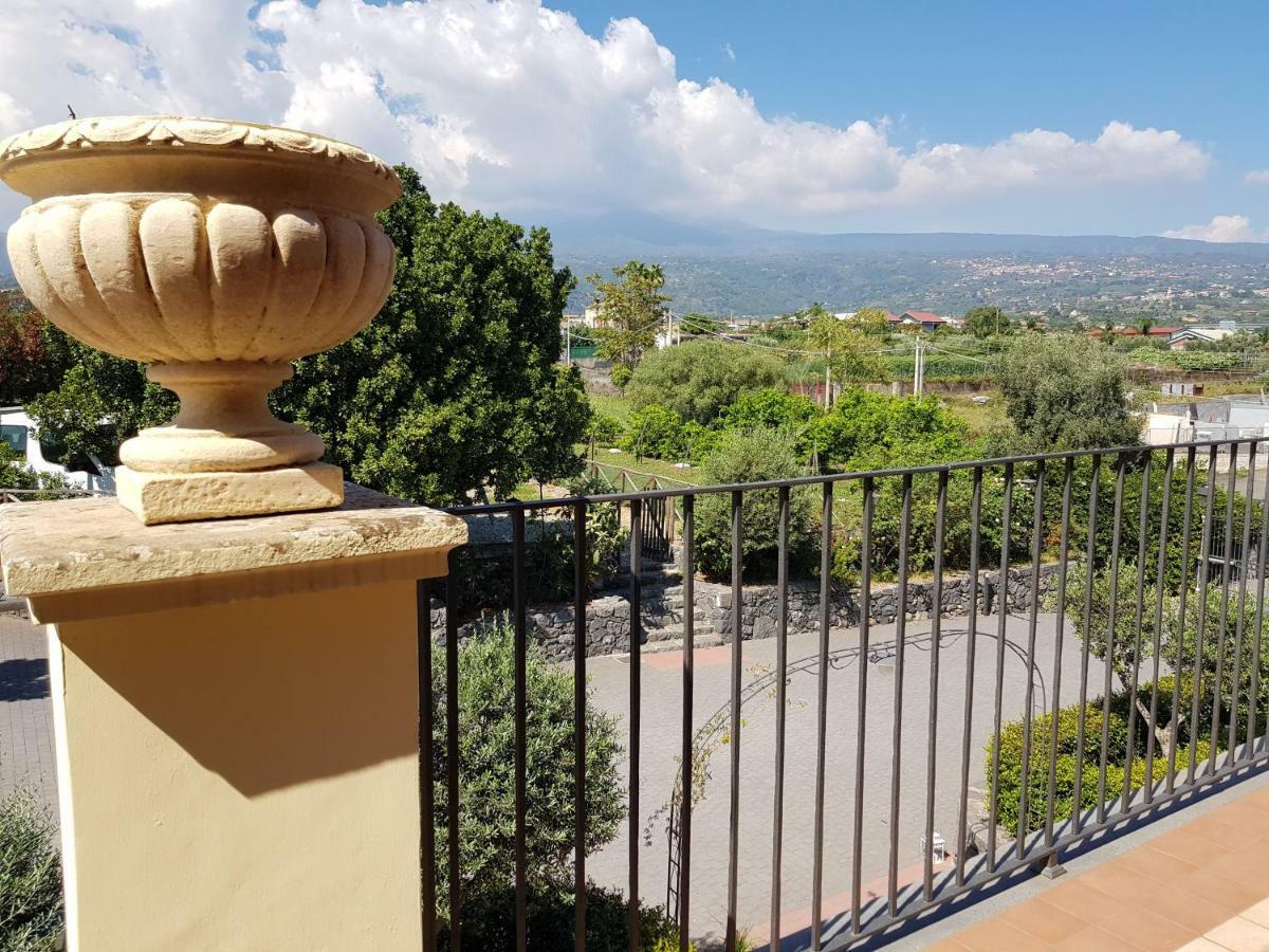 Casale L'Abate Guest House Giarre Exterior photo